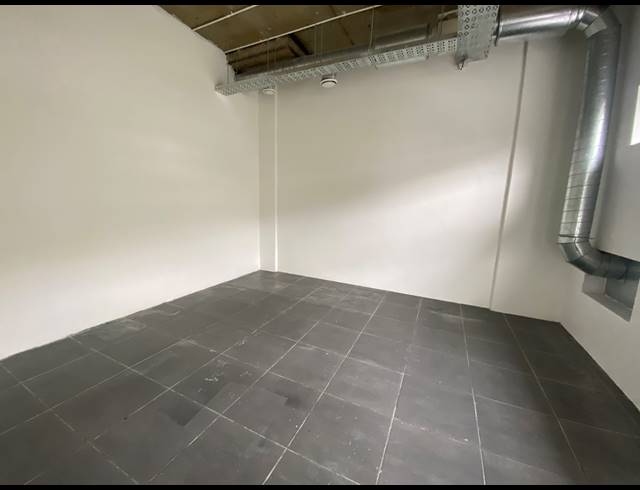 348M² OFFICE TO LET IN BROOKLYN